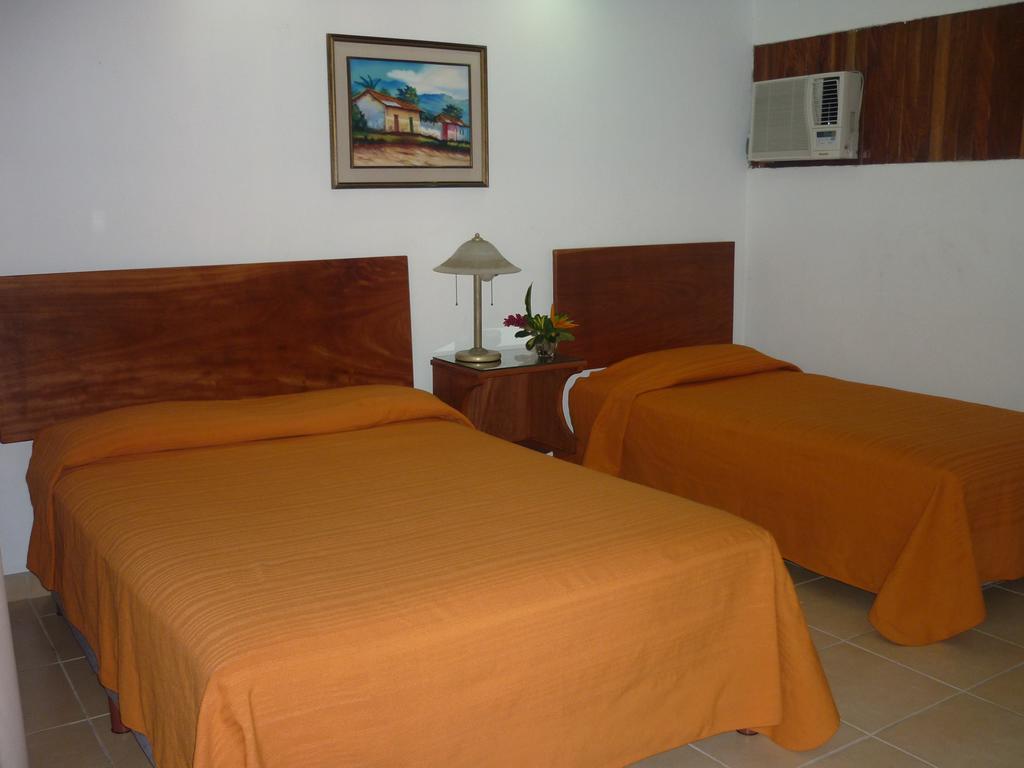 ליברייה Hotel El Bramadero מראה חיצוני תמונה